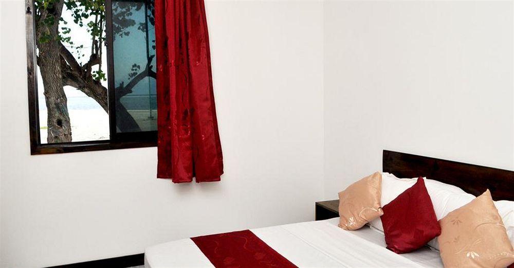 Maldives Isle Beach Inn מראה חיצוני תמונה