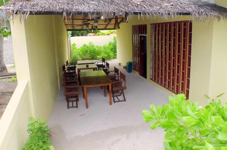 Maldives Isle Beach Inn מראה חיצוני תמונה